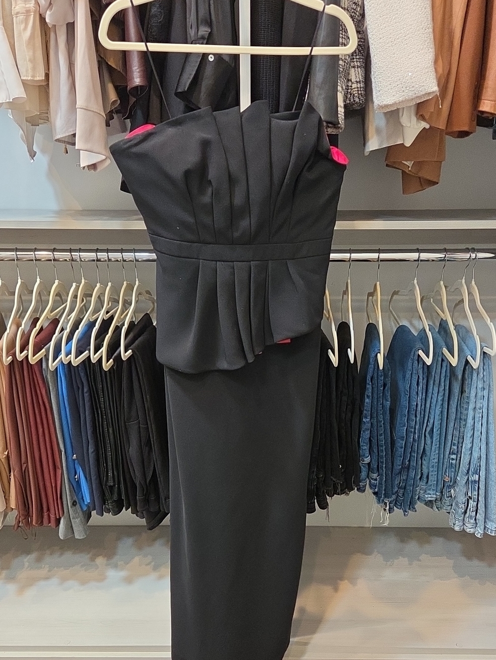 WOMEN'S CARMEN MARC VALVO LONG STRAPLESS EVENING DRESS BLACK RED SZ 8 $490